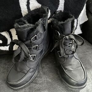 🆕🖤 FUR LINED WIDE WIDTH WINTER BOOTS 🖤🆕